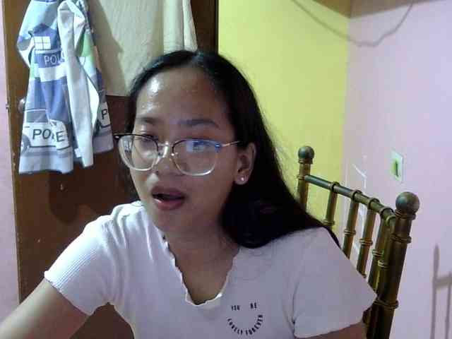 MystiqueMiss webcam