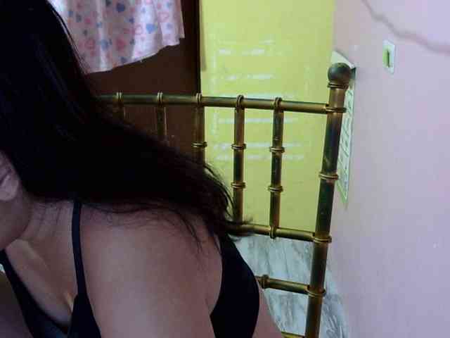 MystiqueMiss webcam