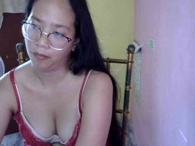 MystiqueMiss webcam