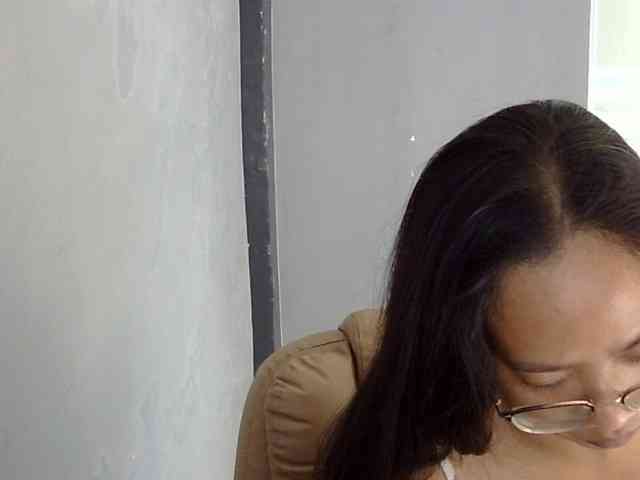 MystiqueMiss webcam