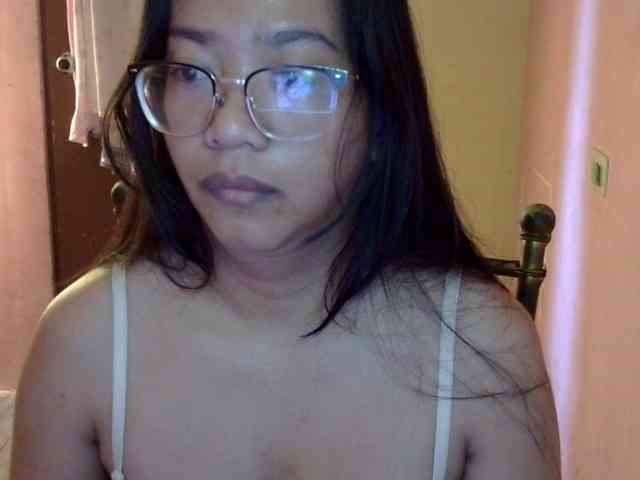 MystiqueMiss webcam