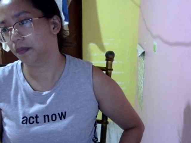 MystiqueMiss webcam