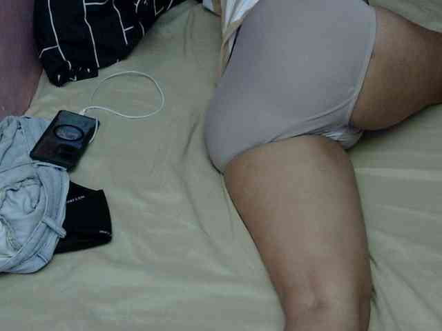 MystiqueMiss webcam