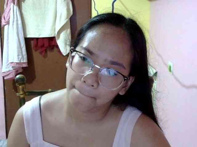 MystiqueMiss webcam