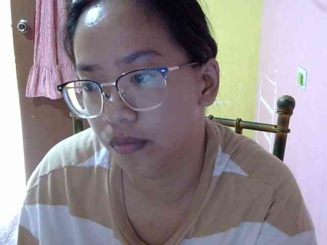 MystiqueMiss webcam