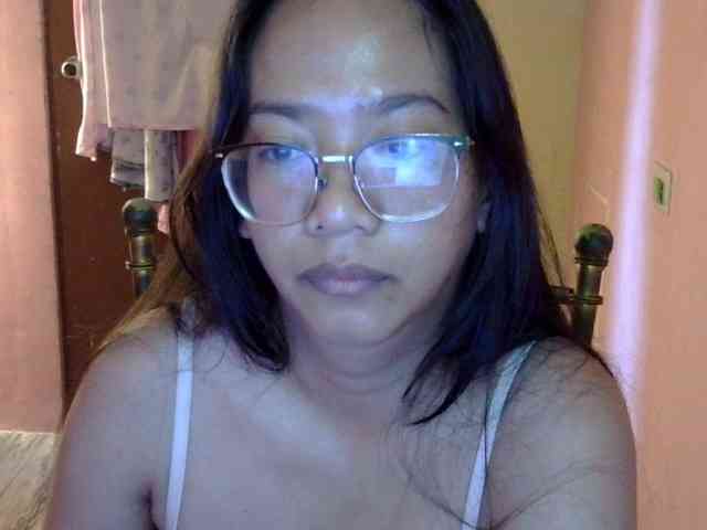 MystiqueMiss webcam