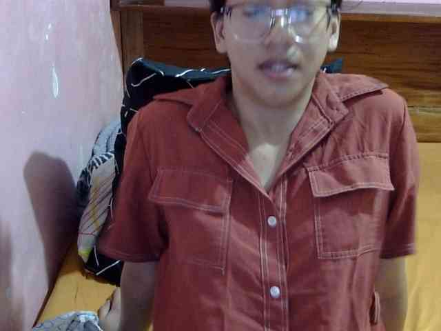 MystiqueMiss webcam