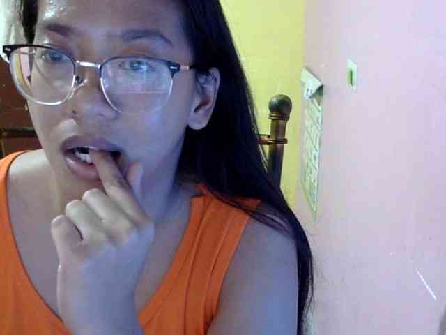 MystiqueMiss webcam