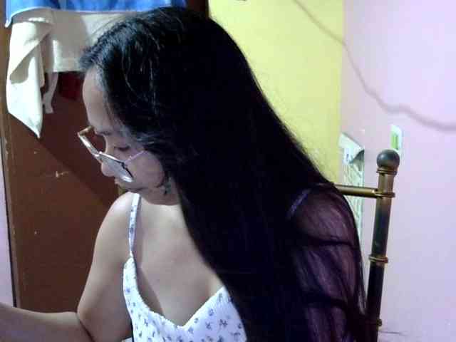 MystiqueMiss webcam