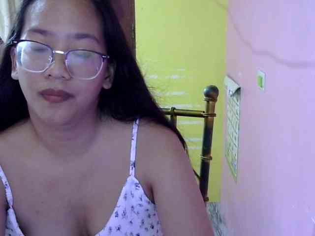 MystiqueMiss webcam