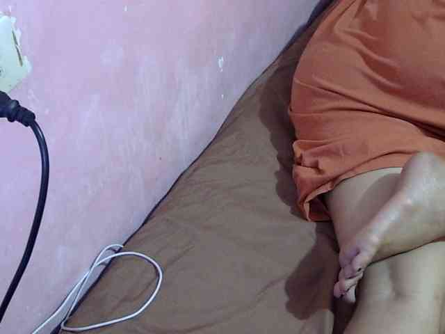 MystiqueMiss webcam