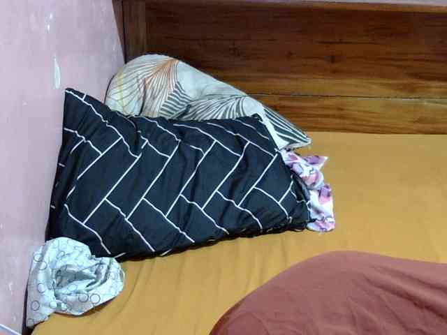 MystiqueMiss webcam
