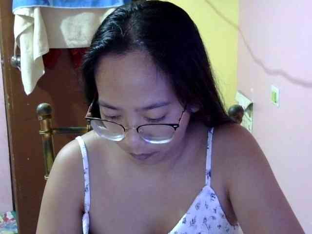 MystiqueMiss webcam