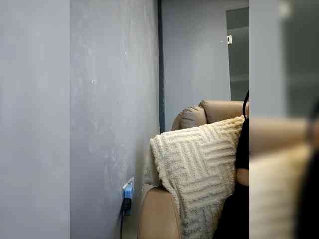 MystiqueMiss webcam