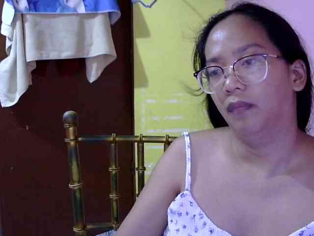 MystiqueMiss webcam