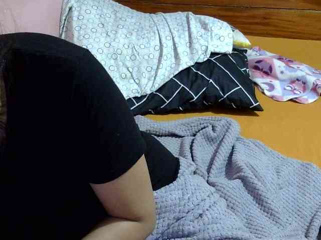MystiqueMiss webcam