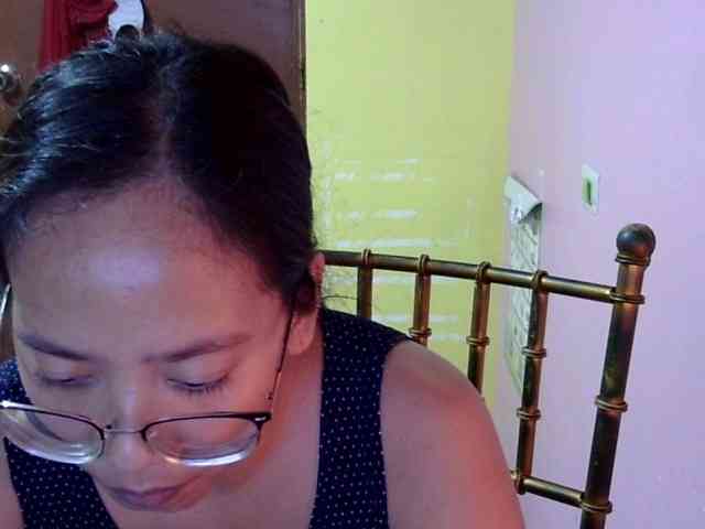 MystiqueMiss webcam