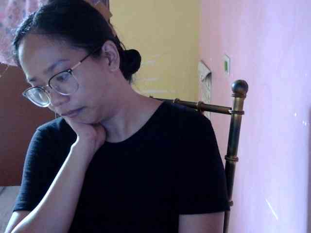 MystiqueMiss webcam