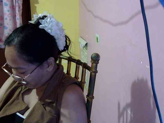 MystiqueMiss webcam