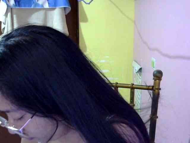 MystiqueMiss webcam