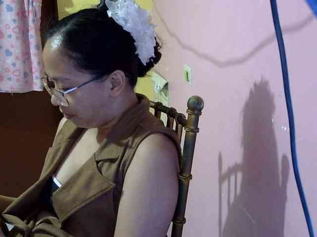 MystiqueMiss webcam