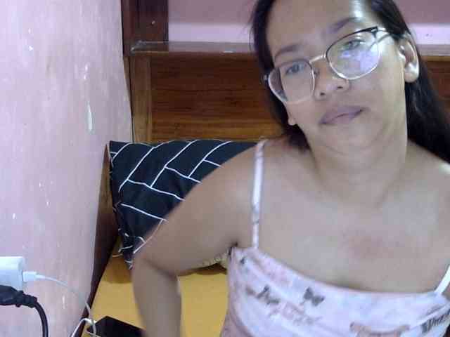 MystiqueMiss webcam