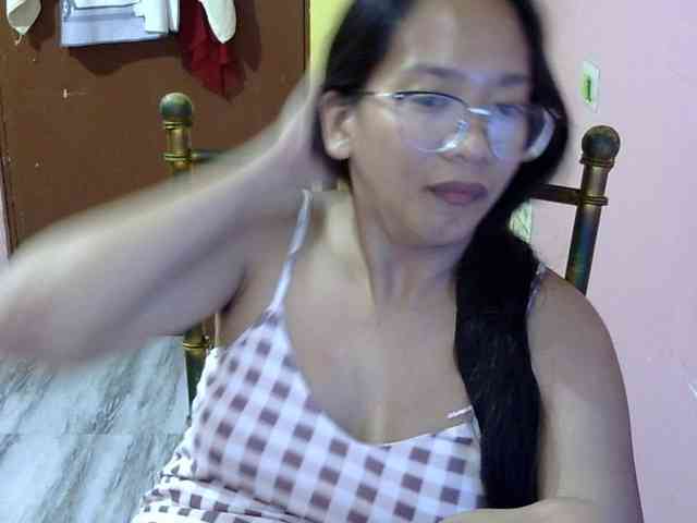 MystiqueMiss webcam