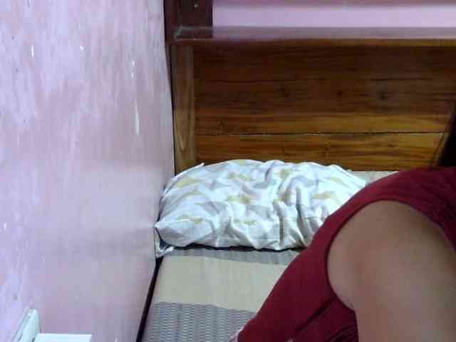 MystiqueMiss webcam