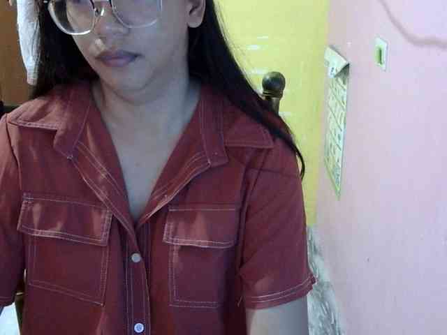 MystiqueMiss webcam