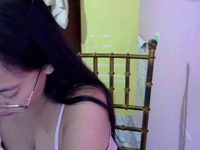 MystiqueMiss webcam