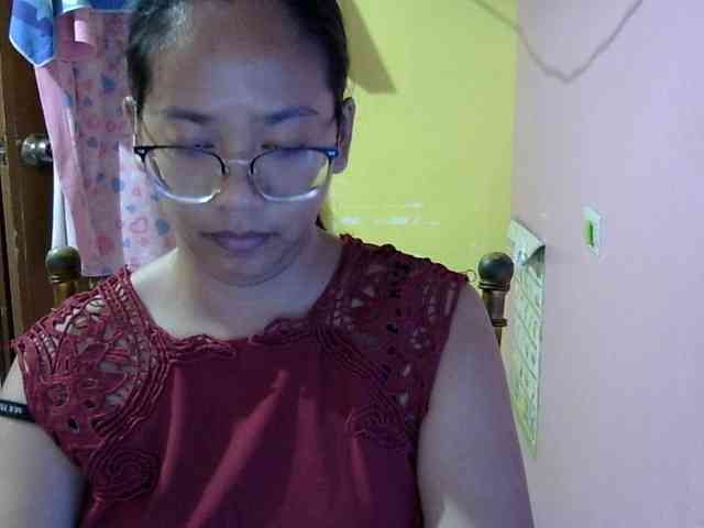MystiqueMiss webcam