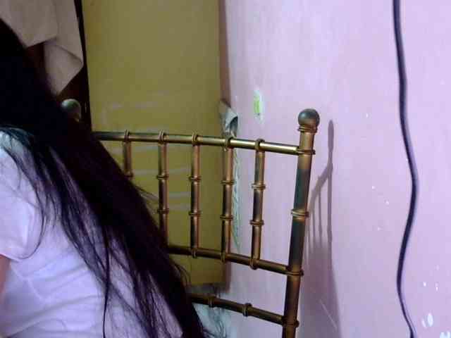 MystiqueMiss webcam