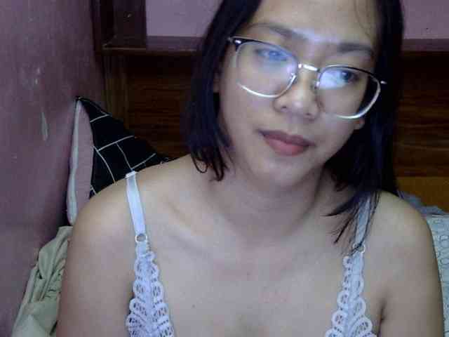 MystiqueMiss webcam