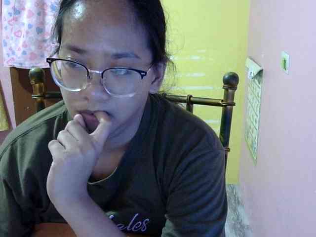 MystiqueMiss webcam