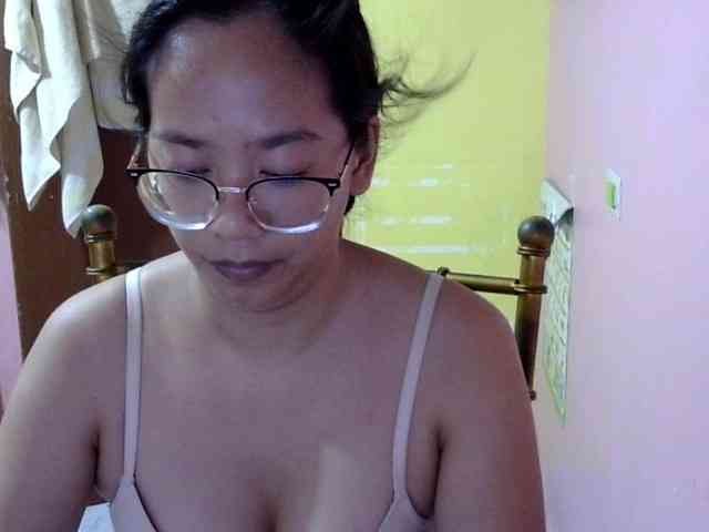 MystiqueMiss webcam