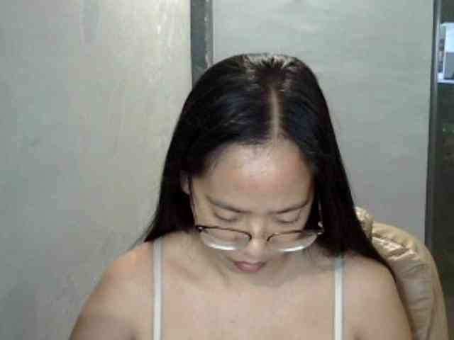 MystiqueMiss webcam