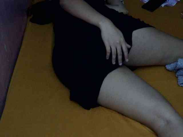 MystiqueMiss webcam