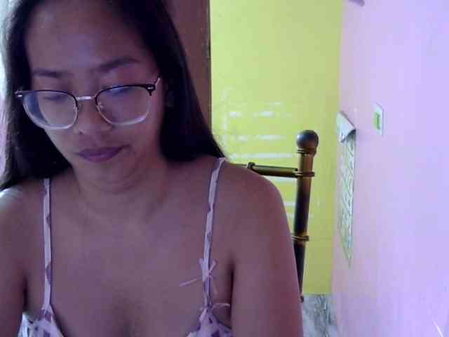 MystiqueMiss webcam