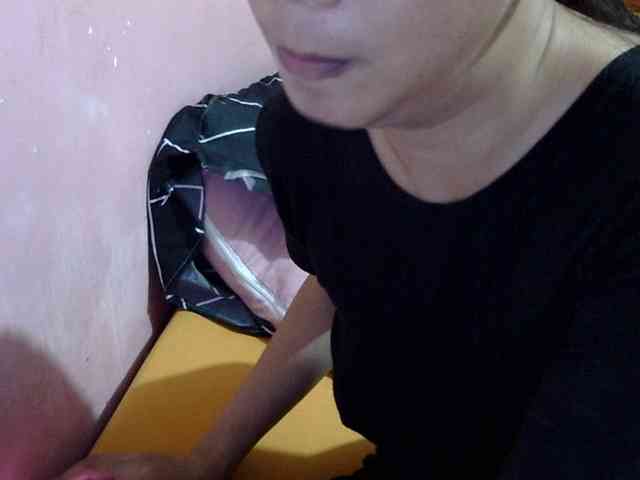 MystiqueMiss webcam