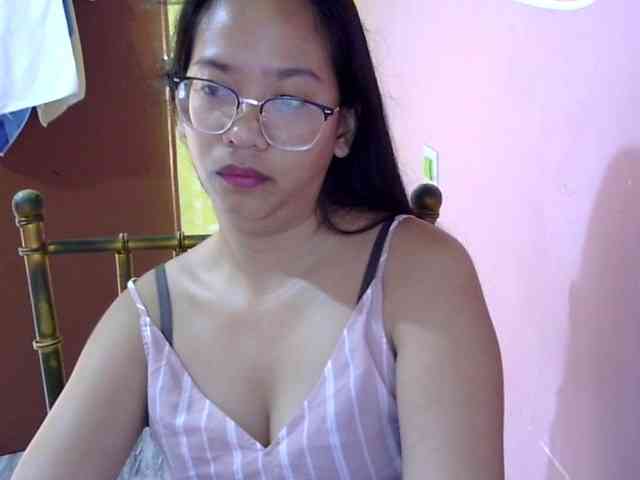 MystiqueMiss webcam