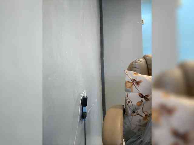 MystiqueMiss webcam