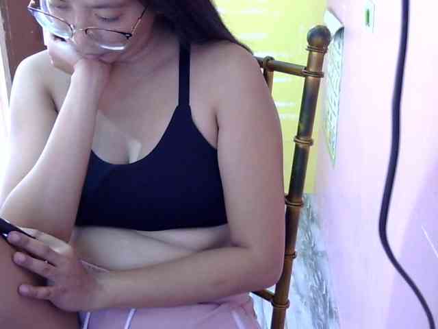 MystiqueMiss webcam