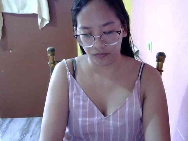 MystiqueMiss webcam