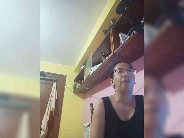 MystiqueMiss webcam