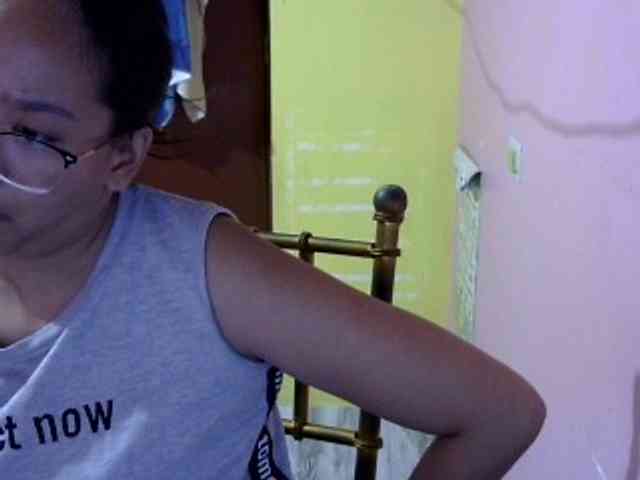 MystiqueMiss webcam