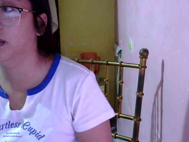 MystiqueMiss webcam