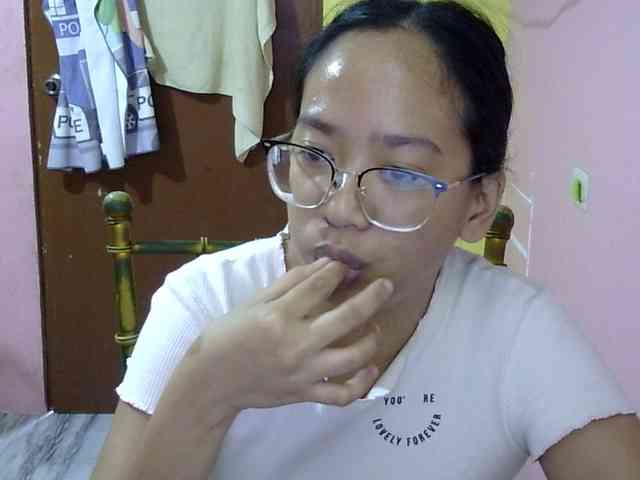 MystiqueMiss webcam