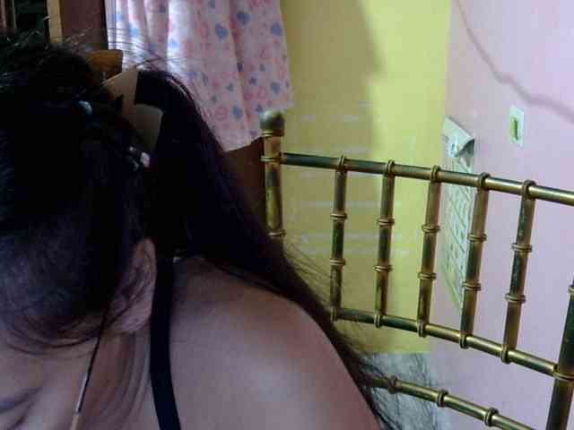 MystiqueMiss webcam