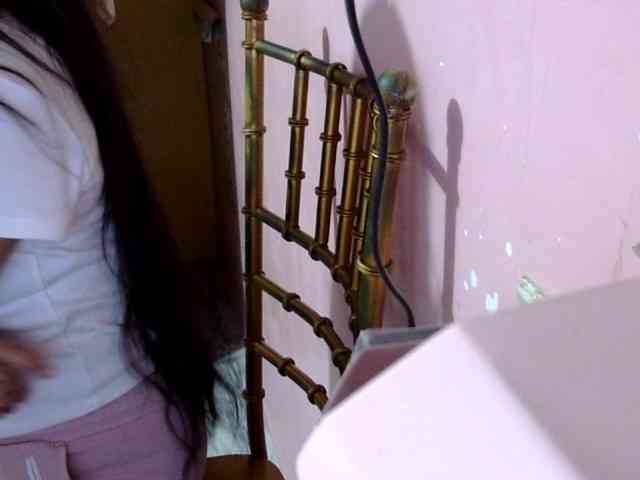 MystiqueMiss webcam