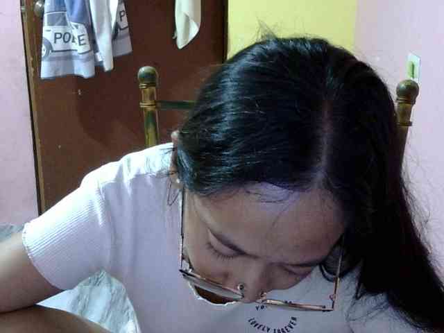 MystiqueMiss webcam